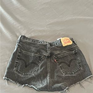 Black Levi 105 shorts